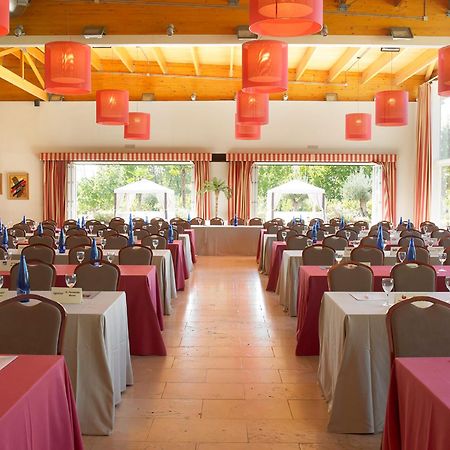 Hotel Isla De La Garena Alcalá de Henares Zaplecze biznesowe zdjęcie