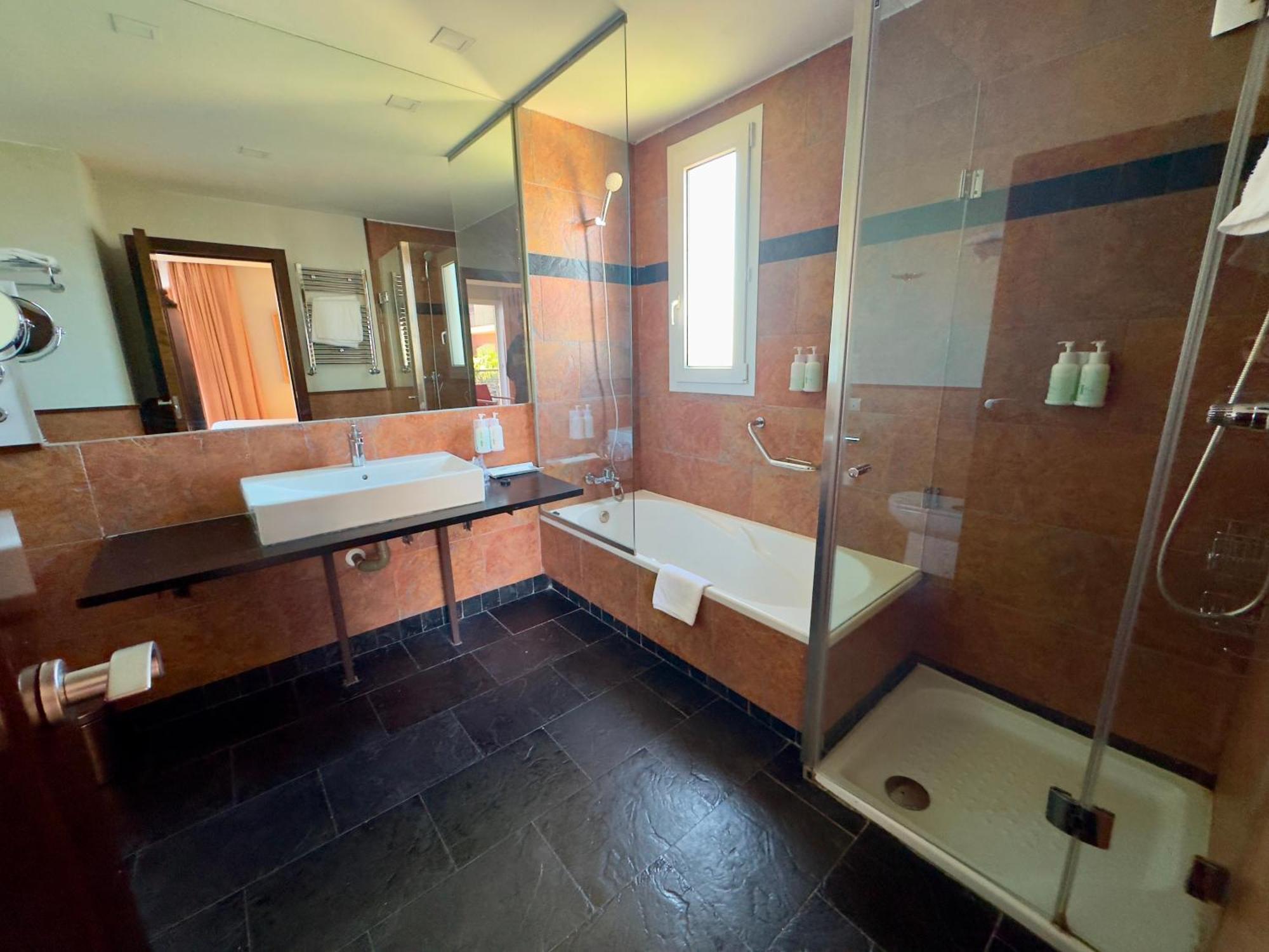 Hotel Isla De La Garena Alcalá de Henares Zewnętrze zdjęcie