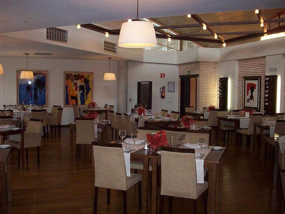 Hotel Isla De La Garena Alcalá de Henares Zewnętrze zdjęcie