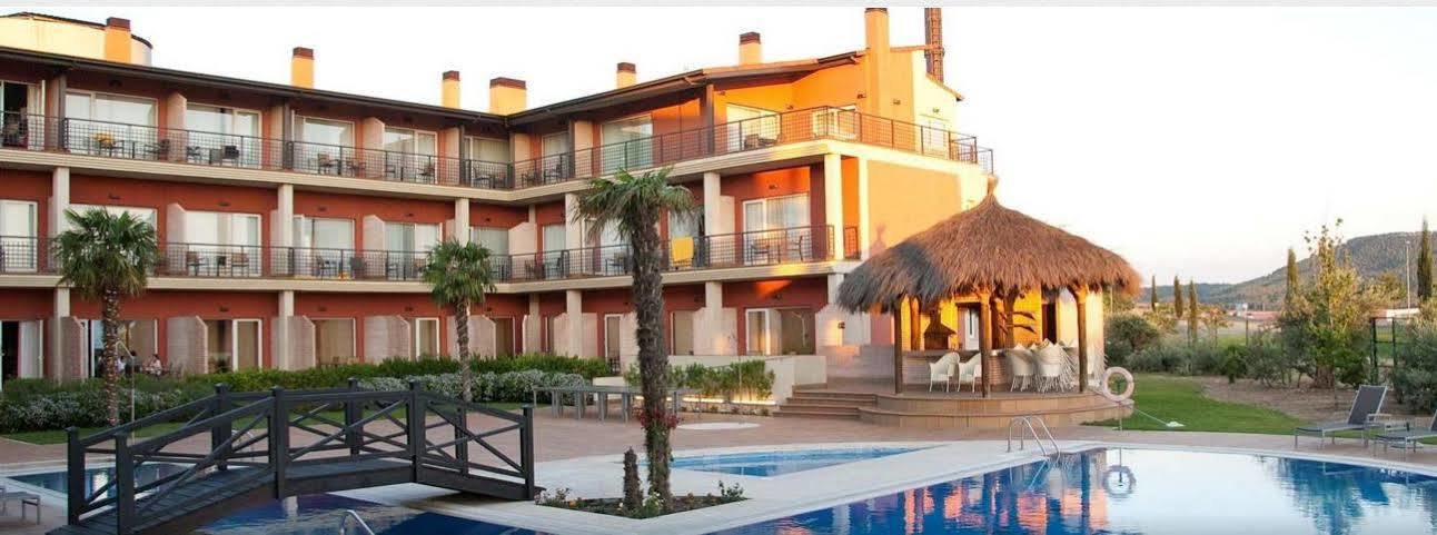 Hotel Isla De La Garena Alcalá de Henares Zewnętrze zdjęcie