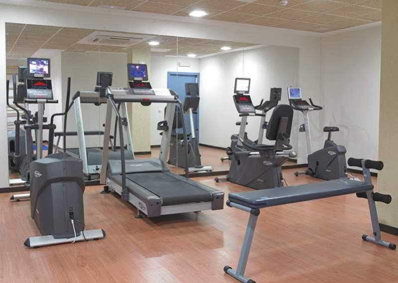 Hotel Isla De La Garena Alcalá de Henares Zewnętrze zdjęcie